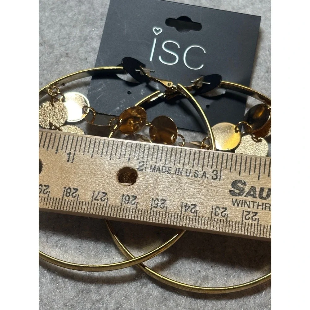 #1. Gold-tone chandelier hoop earrings